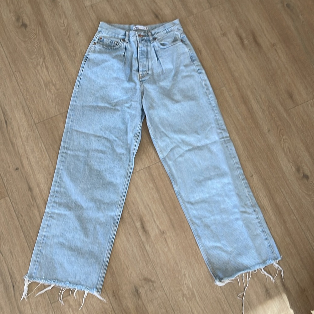 Zara pleated wide leg denim jeans